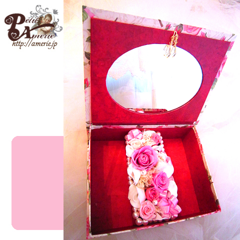 プリザーブドフラワー　クイーンローズのミラーBOX