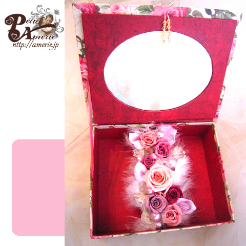 プリザーブドフラワー　クイーンローズのミラーBOX