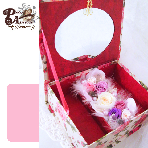 プリザーブドフラワー　クイーンローズのミラーBOX