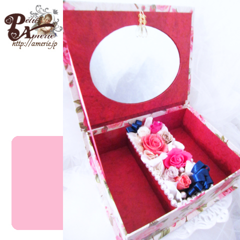 プリザーブドフラワー　クイーンローズのミラーBOX